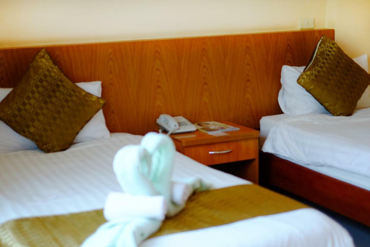 Ck Hills Hotel Mae Sot Exterior foto